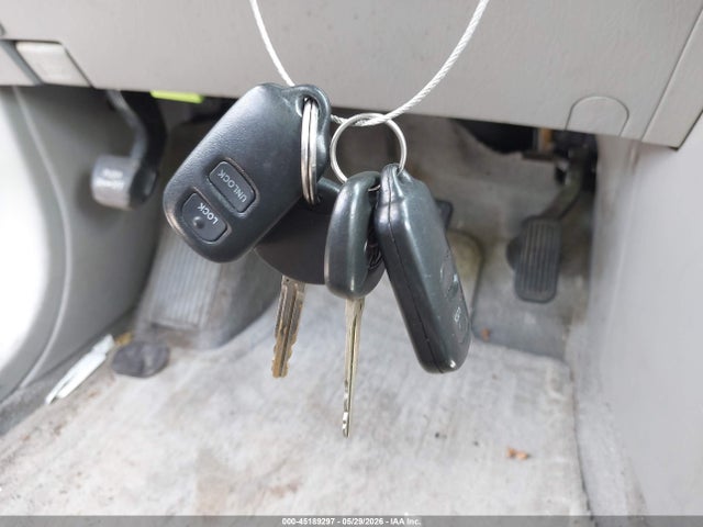 2006 Toyota Highlander Hybrid V6 მანქანა იყიდება აუქციონზე, vin: JTEEW21A360015958, აუქციონის ნომერი: 45189297