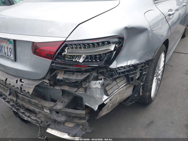 Mercedes-Benz E 350 2021 W1KZF8DB3MA930271 Image 19