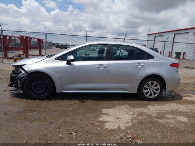 5YFEPRAE3LP059263 Toyota COROLLA LE