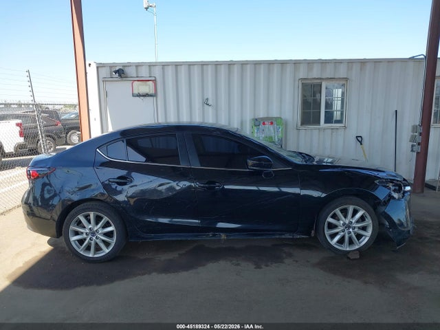 3MZBN1V78HM117966 Mazda Mazda3 Touring