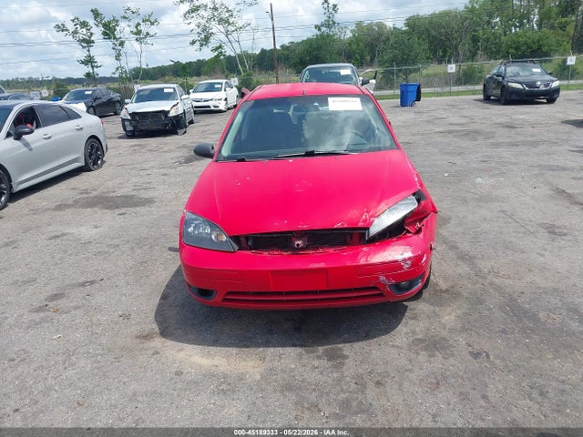 2005 Ford Focus Zx5 მანქანა იყიდება აუქციონზე, vin: 3FAHP37N35R130305, აუქციონის ნომერი: 45189333