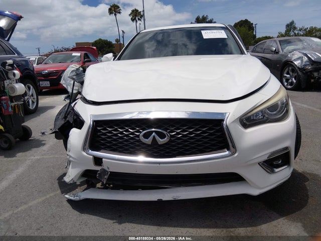 JN1EV7AR3JM437467 Infiniti Q50 3.0t Luxe