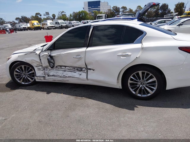 JN1EV7AR3JM437467 Infiniti Q50 3.0t Luxe