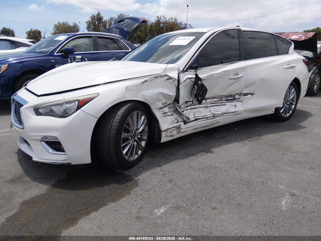 JN1EV7AR3JM437467 Infiniti Q50 3.0t Luxe