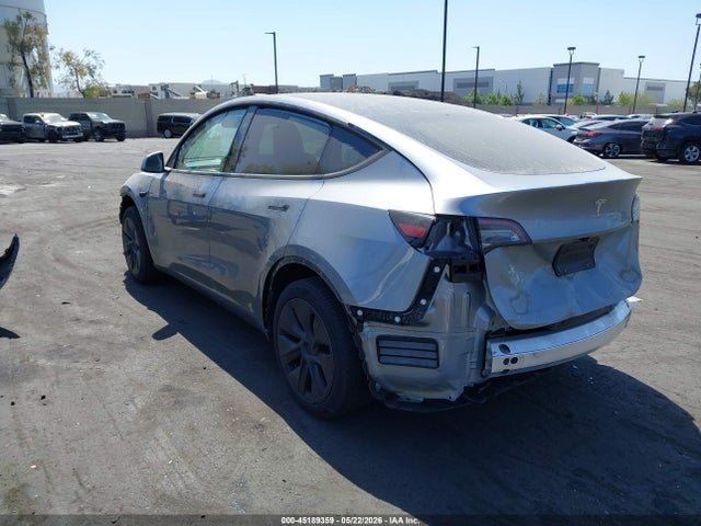 7SAYGDED9RA325195 Tesla Model Y Long Range Single Motor Rear-wheel Drive/rwd