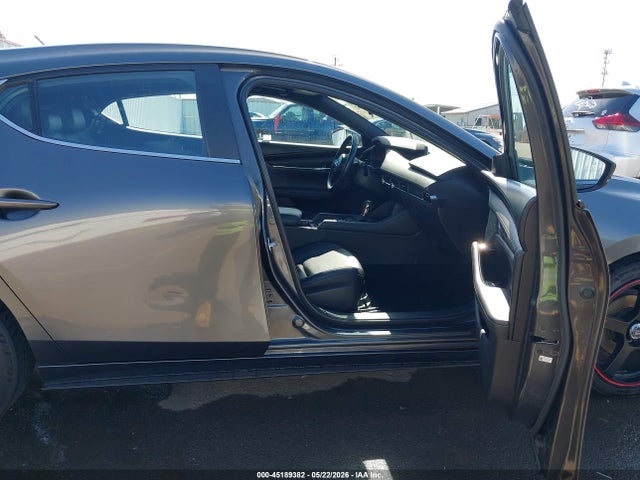 JM1BPAMM7K1143337 Mazda Mazda3 Preferred Package