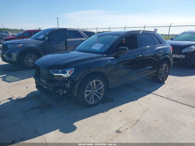 45189405 :رقم المزاد ، WA1DECF36P1128845 vin ، 2023 Audi Q3 Premium 45 Tfsi S Line Quattro Tiptronic مزاد بيع