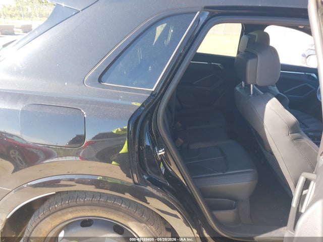 45189405 :رقم المزاد ، WA1DECF36P1128845 vin ، 2023 Audi Q3 Premium 45 Tfsi S Line Quattro Tiptronic مزاد بيع