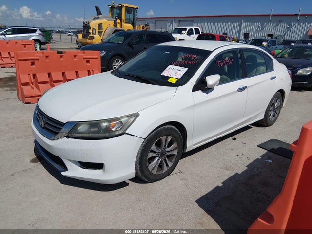 Honda ACCORD LX 2014 1HGCR2F32EA136228 Image 2