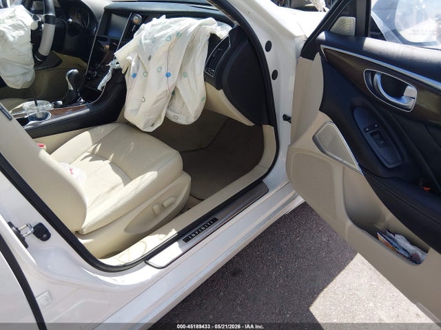 Продаж на аукціоні авто 2017 Infiniti Q50 3.0t Premium, vin: JN1EV7AR0HM833043, номер лоту: 45189433