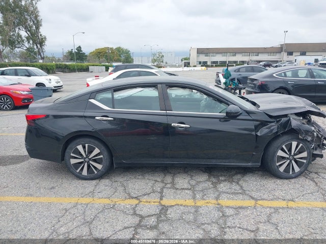 1N4BL4DV9NN332256 Nissan Altima Sv Fwd