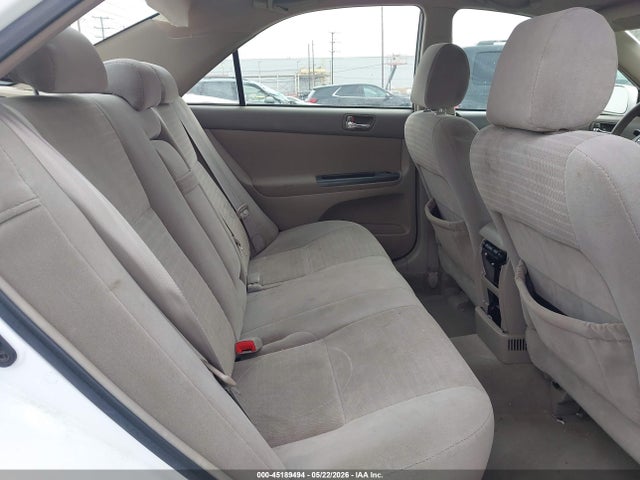 2006 Toyota Camry Le მანქანა იყიდება აუქციონზე, vin: 4T1BE32K26U741743, აუქციონის ნომერი: 45189494