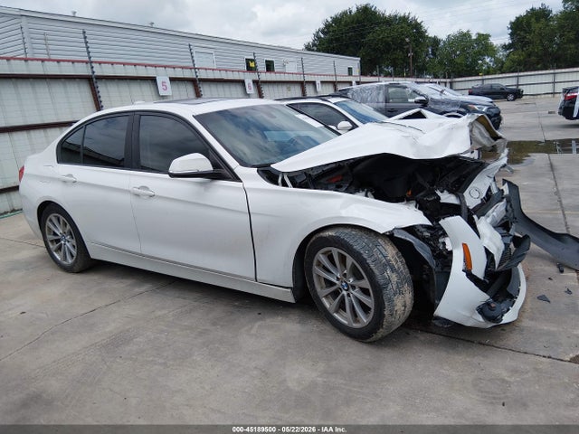 Продаж на аукціоні авто 2016 Bmw 320i, vin: WBA8E1G59GNT36767, номер лоту: 45189500