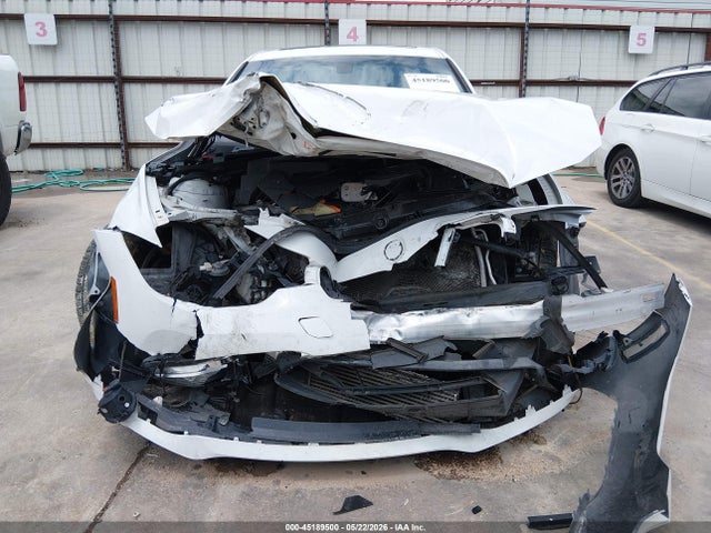 Продаж на аукціоні авто 2016 Bmw 320i, vin: WBA8E1G59GNT36767, номер лоту: 45189500