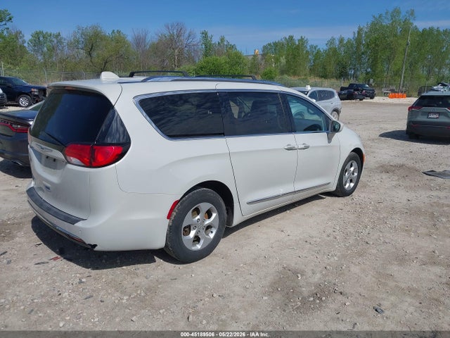 Auction sale of the 2017 Chrysler Pacifica Touring-l Plus, vin: 2C4RC1EG2HR578225, lot number: 45189506