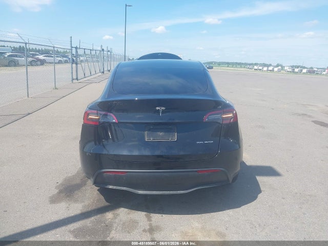 45189507 :رقم المزاد ، 7SAYGDEE7SF308333 vin ، 2025 Tesla Model Y Long Range Dual Motor All-wheel Drive مزاد بيع