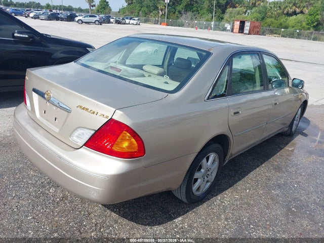 45189558 :رقم المزاد ، 4T1BF28B2YU018492 vin ، 2000 Toyota Avalon Xls مزاد بيع
