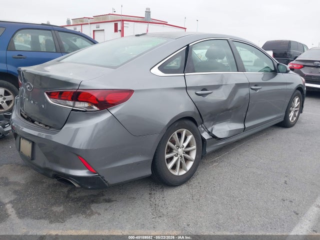 Hyundai SONATA SE 2018 5NPE24AF5JH611124 Image 4