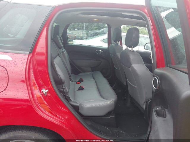 45189593 :رقم المزاد ، ZFBCFACH7HZ039620 vin ، 2017 Fiat 500l Lounge مزاد بيع
