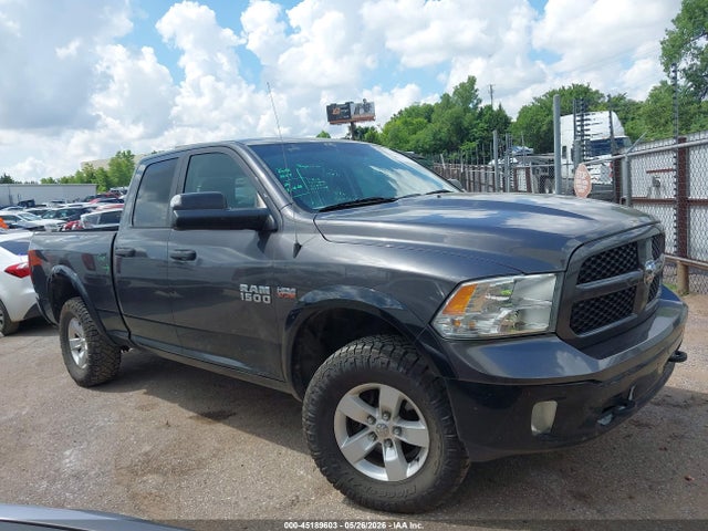 45189603 :رقم المزاد ، 1C6RR7GT4GS324144 vin ، 2016 Ram 1500 Slt مزاد بيع
