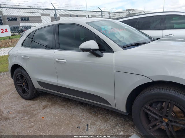 Продаж на аукціоні авто 2021 Porsche Macan, vin: WP1AA2A55MLB13064, номер лоту: 45189607