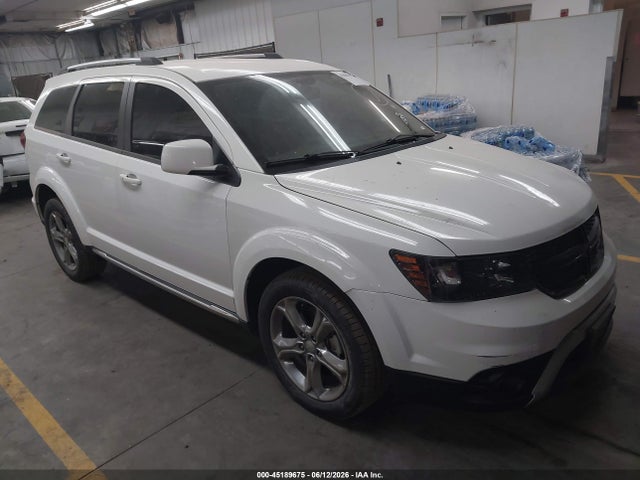 45189675 :رقم المزاد ، 3C4PDCGB8HT598719 vin ، 2017 Dodge Journey Crossroad Plus مزاد بيع