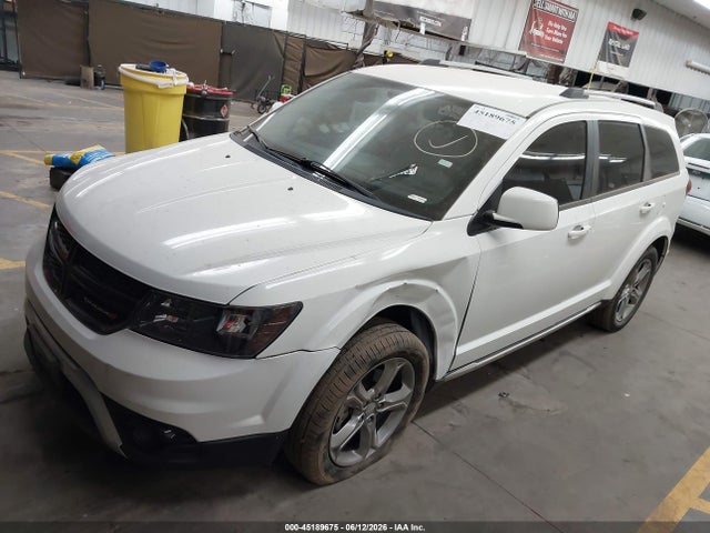 Dodge Journey Crossroad Plus 2017 3C4PDCGB8HT598719 Image 2