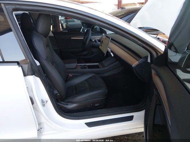 Tesla Model 3 Performance Dual Motor All-wheel Drive 2022 5YJ3E1ECXNF209102 Image 5