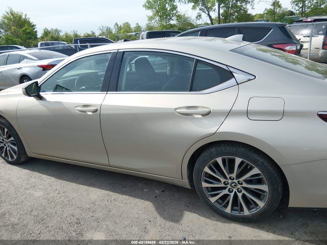 2019 Lexus Es 350 მანქანა იყიდება აუქციონზე, vin: 58ABZ1B12KU003735, აუქციონის ნომერი: 45189686