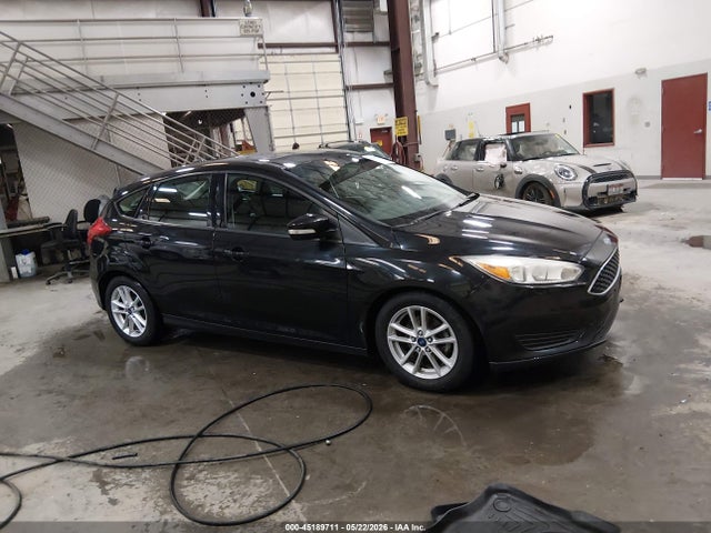 Ford FOCUS SE 2015 1FADP3K28FL215796 Image 13