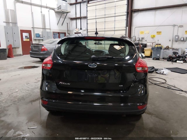 Ford FOCUS SE 2015 1FADP3K28FL215796 Image 16