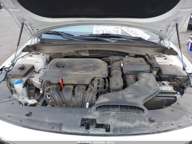 5XXGT4L38JG268636 KIA Optima Lx