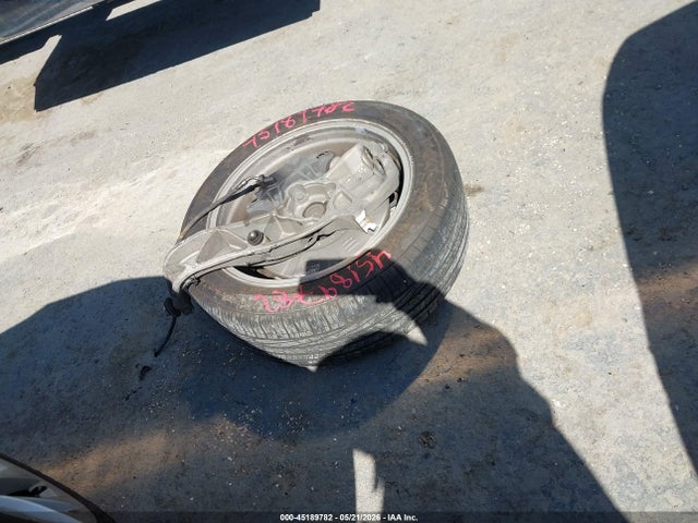 Tesla Model S 60/75 2017 5YJSA1E14HF185812 Image 9