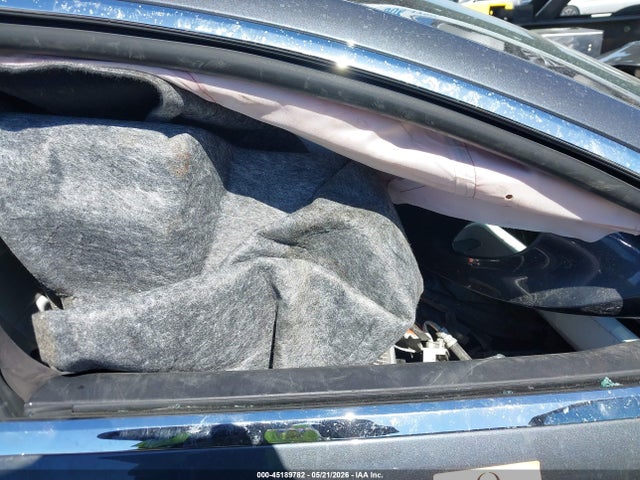 Tesla Model S 60/75 2017 5YJSA1E14HF185812 Image 5