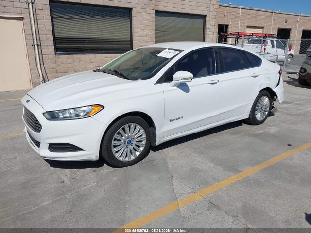 Ford Fusion Hybrid Se 2014 3FA6P0LU1ER319621 Image 2