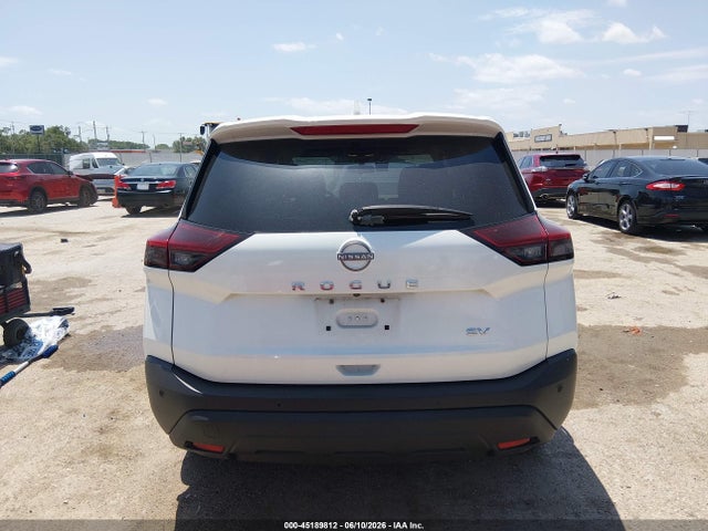 5N1BT3BA0NC733562 Nissan Rogue Sv Fwd