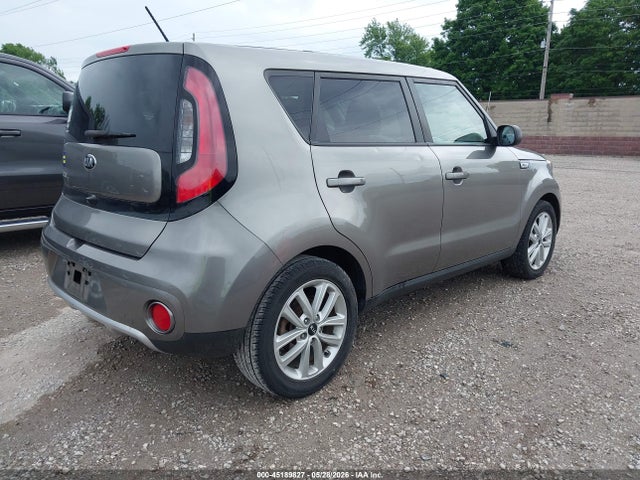 KIA SOUL + 2018 KNDJP3A58J7594812 Image 4