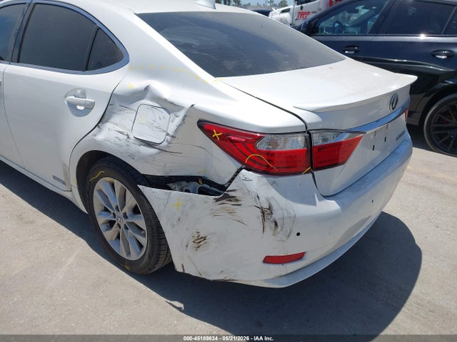 Lexus ES 300H 2015 JTHBW1GG3F2083404 Image 6