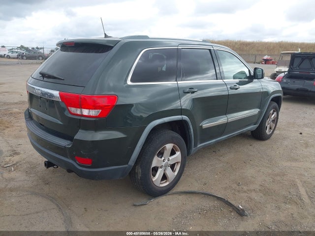 2011 Jeep Grand Cherokee Laredo მანქანა იყიდება აუქციონზე, vin: 1J4RR4GGXBC672716, აუქციონის ნომერი: 45189858