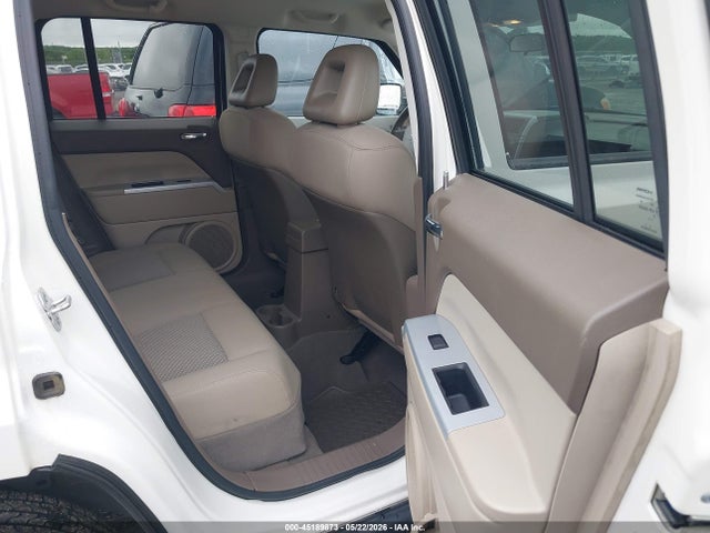 45189873 :رقم المزاد ، 1J8FT28W18D775961 vin ، 2008 Jeep Patriot Sport مزاد بيع