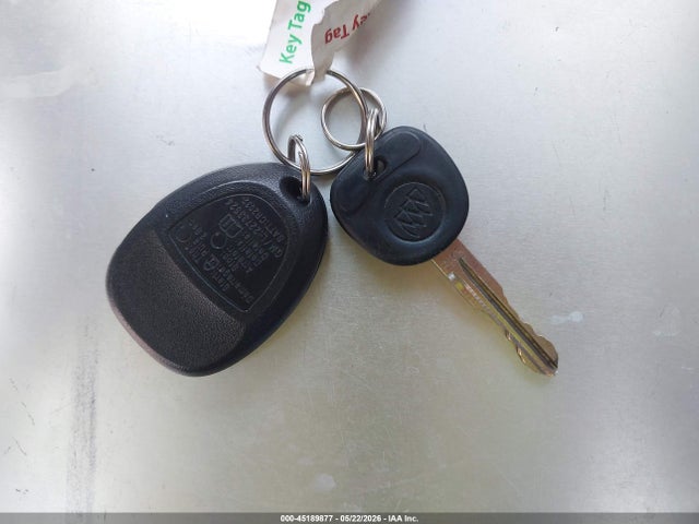 Продажа на аукционе авто 2005 Buick Lacrosse Cx, vin: 2G4WC532X51283686, номер лота: 45189877