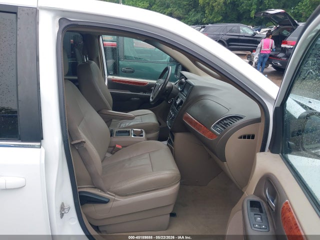Aukcja sprzedaży 2016 Chrysler Town & Country Lx, vin: 2C4RC1AG5GR119811, numer aukcji: 45189888