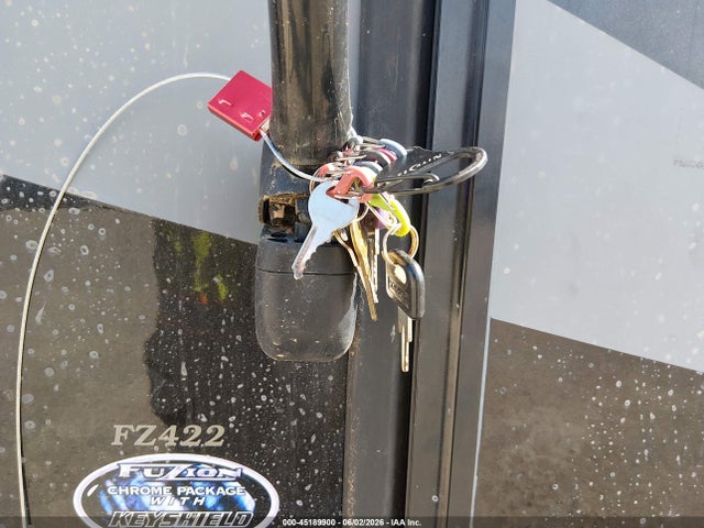 Keystone Rv Fuzion 2016 4YDF42235GF810410 Image 10