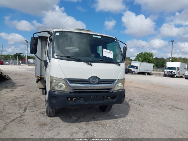 2017 Hino Xjc740/xfc740 მანქანა იყიდება აუქციონზე, vin: JHHWDM2H7HK004990, აუქციონის ნომერი: 45189911