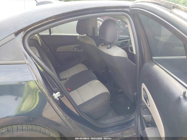 1G1PA5SH7F7134427 Chevrolet Cruze Ls Auto
