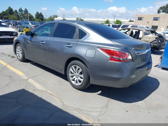 2015 Nissan Altima 2.5 S მანქანა იყიდება აუქციონზე, vin: 1N4AL3AP9FC289806, აუქციონის ნომერი: 45189933