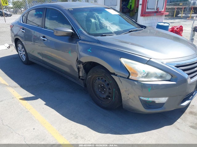 2015 Nissan Altima 2.5 S მანქანა იყიდება აუქციონზე, vin: 1N4AL3AP9FC289806, აუქციონის ნომერი: 45189933