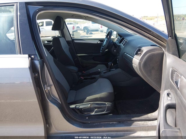 45189936 :رقم المزاد ، 3VW2B7AJ0HM344680 vin ، 2017 Volkswagen Jetta 1.4t S مزاد بيع
