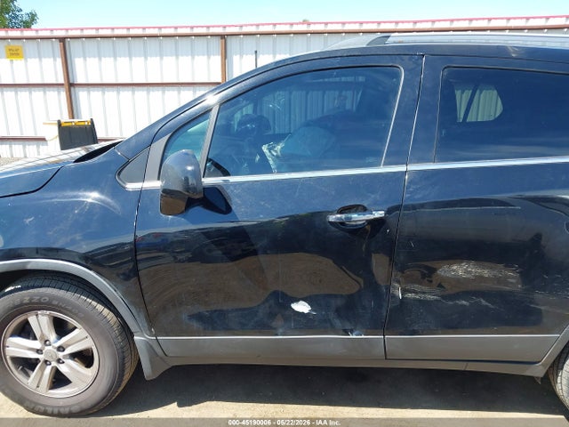 3GNCJPSB3HL283761 Chevrolet Trax Lt