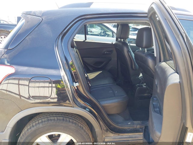 3GNCJPSB3HL283761 Chevrolet Trax Lt